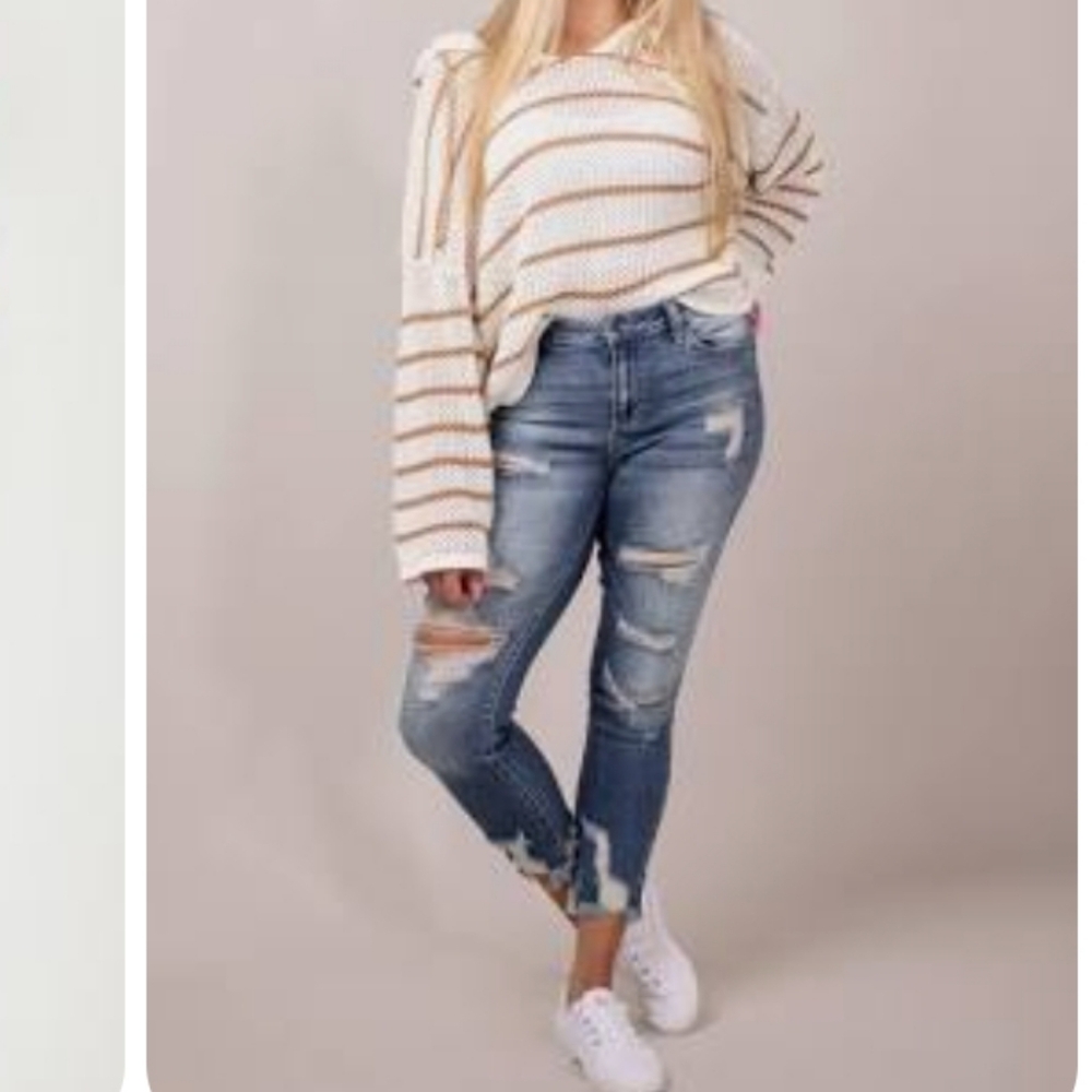 Cello Mid Rise Distressed Skinny Jeans Medium Wash WV74422ML2
